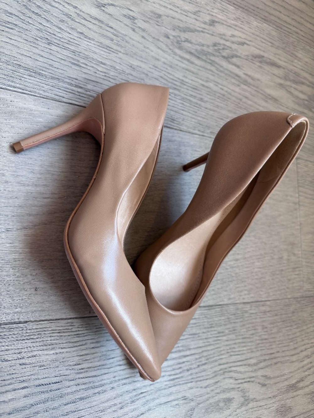 SCHUTZ, Rosie Pump (3.3 In/Mid Heel), US Size 6.5, Color Desert